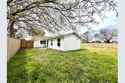 1801 Coleta Place, Garland, TX 75040 - Photo 21