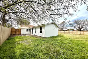 1801 Coleta Pl, Garland, TX 75040 - Photo 21