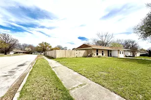 1801 Coleta Pl, Garland, TX 75040 - Photo 23