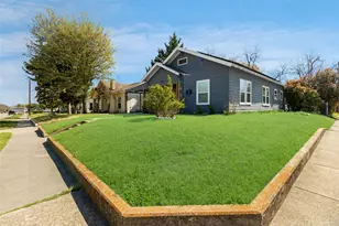 2452 W Brooklyn Ave, Dallas, TX 75211 - Photo 3