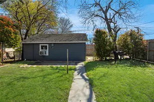 2452 W Brooklyn Ave, Dallas, TX 75211 - Photo 31