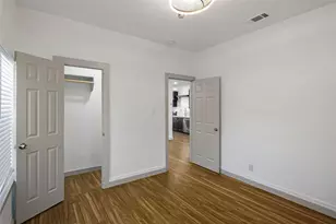 2452 W Brooklyn Ave, Dallas, TX 75211 - Photo 21