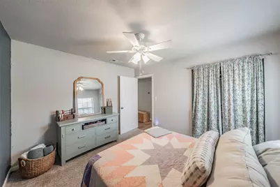 6681 Marie Street, North Richland Hills, TX 76180 - Photo 19