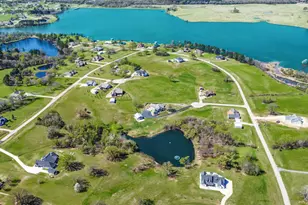 7035 Clear View Ct, Athens, TX 75752 - Photo 9