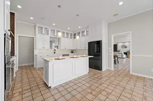 848 S Havenwood Ln, Fort Worth, TX 76112 - Photo 15