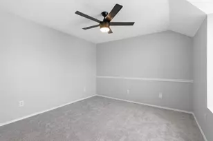 1379 Honeysuckle Ln, Lewisville, TX 75077 - Photo 23