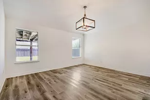 910 W Bois D Arc St, Celina, TX 75009 - Photo 13