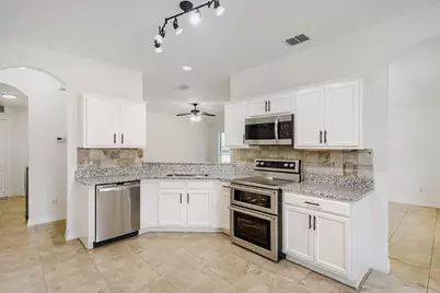 910 W Bois D Arc Street, Celina, TX 75009 - Photo 11