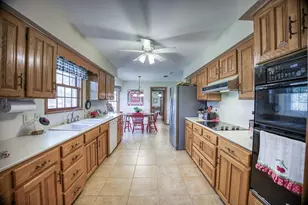 1383 Fm 3266, Palestine, TX 75801 - Photo 21