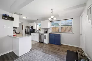 11218 Buchanan Dr, Dallas, TX 75228 - Photo 9