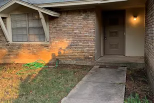 5410 Kings Mnr Dr, Lake Dallas, TX 75065 - Photo 11