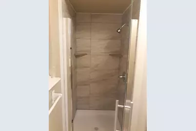 5410 Kings Manor Drive, Lake Dallas, TX 75065 - Photo 5