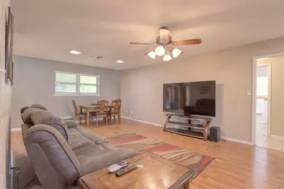 914 S Avenue N, Clifton, TX 76634 - Photo 7