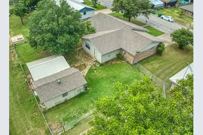 914 S Avenue N, Clifton, TX 76634 - Photo 29