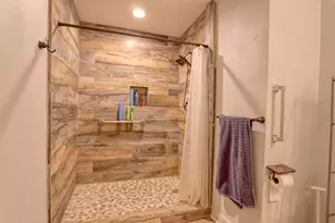 914 S Ave N, Clifton, TX 76634 - Photo 17