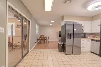 914 S Avenue N, Clifton, TX 76634 - Photo 11