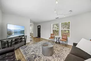 1802 N Prairie Ave, Dallas, TX 75204 - Photo 5