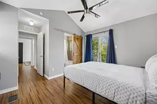 1802 N Prairie Ave, Dallas, TX 75204 - Photo 13