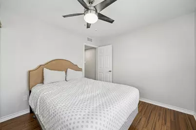 1802 N Prairie Avenue, Dallas, TX 75204 - Photo 23