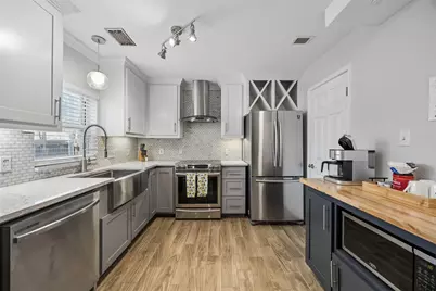 1802 N Prairie Avenue, Dallas, TX 75204 - Photo 9