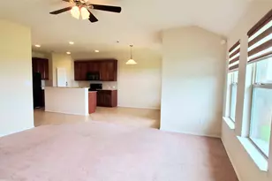 2832 Cresent Lake Dr, Little Elm, TX 75068 - Photo 5