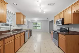 213 Hickory Ln, Hickory Creek, TX 75065 - Photo 5