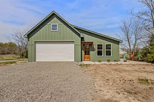 1530 Co Rd 3925, Wolfe City, TX 75449 - Photo 29