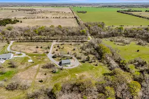 1530 Co Rd 3925, Wolfe City, TX 75449 - Photo 21