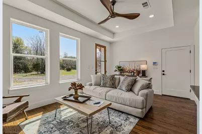 1530 County Road 3925, Wolfe City, TX 75449 - Photo 3