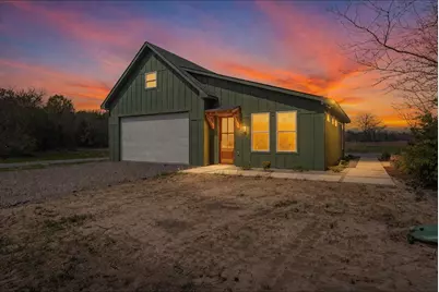 1530 County Road 3925, Wolfe City, TX 75449 - Photo 3