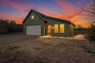 1530 Co Rd 3925, Wolfe City, TX 75449 - Photo 3