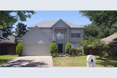 526 Newberry Street, Grand Prairie, TX 75052 - Photo 1