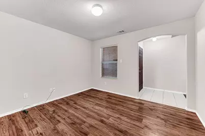 10059 Wake Bridge Drive, Frisco, TX 75035 - Photo 9