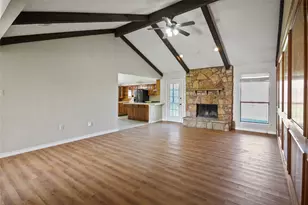 903 Robinwood Ct, Arlington, TX 76017 - Photo 5