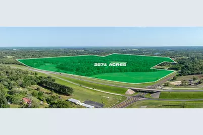 951 SE Loop 7, Athens, TX 75751 - Photo 1