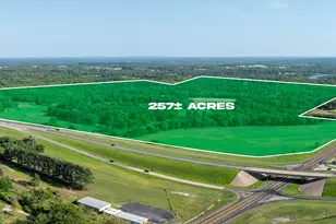 951 SE Loop 7, Athens, TX 75751 - Photo 1