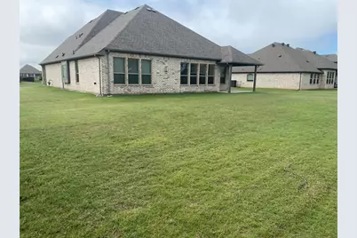 209 Johnson Street, Granbury, TX 76048 - Photo 37