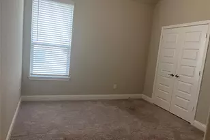 209 Johnson St, Granbury, TX 76048 - Photo 19