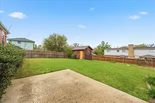 1309 Briar Hollow Ln, Garland, TX 75043 - Photo 27