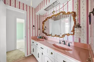 1309 Briar Hollow Ln, Garland, TX 75043 - Photo 23