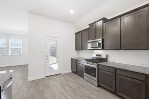 3100 Denver Ave, Aubrey, TX 76227 - Photo 21