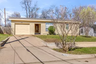 6431 Jerrell St, North Richland Hills, TX 76180 - Photo 3