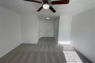 1404 Shufford St, Irving, TX 75060 - Photo 11