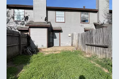 1404 Shufford Street, Irving, TX 75060 - Photo 25