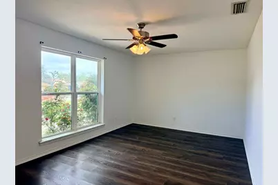 1805 Bristol Cove #1805, Plano, TX 75074 - Photo 3