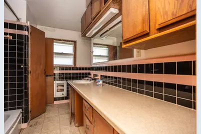 1414 Rice Avenue, Gainesville, TX 76240 - Photo 9