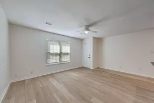 1721 W Walker St, Denison, TX 75020 - Photo 7