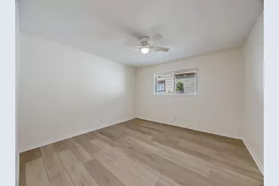 1721 W Walker Street, Denison, TX 75020 - Photo 9