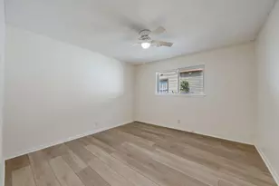 1721 W Walker St, Denison, TX 75020 - Photo 9