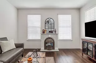 8065 Caladium Dr, North Richland Hills, TX 76180 - Photo 19